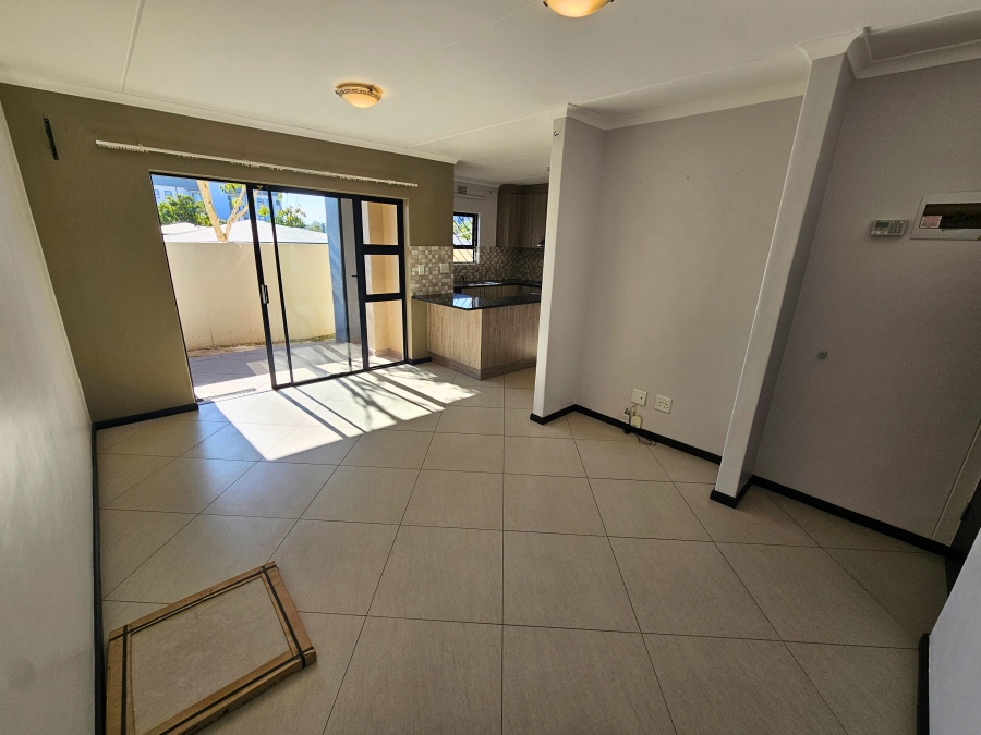 To Let 2 Bedroom Property for Rent in Buh Rein Estate Western Cape